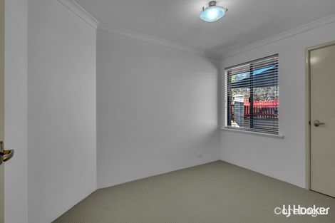 Property photo of 2/211 Brixton Street Kenwick WA 6107