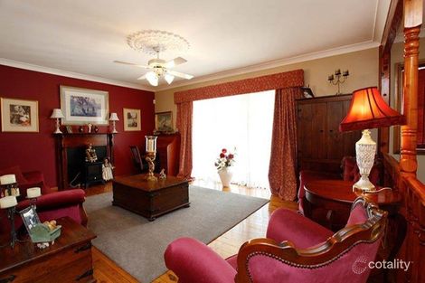Property photo of 4 Hyland Place Minchinbury NSW 2770