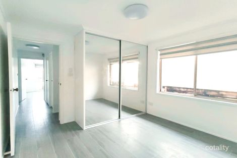 Property photo of 6 Ironbark Grove Greenacre NSW 2190