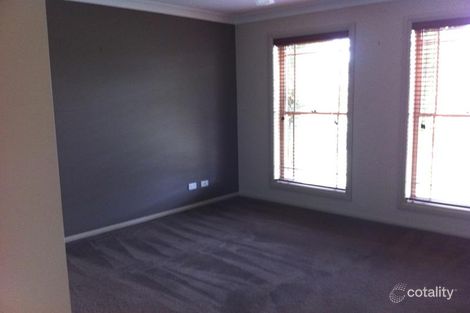 Property photo of 18 Brooklands Drive Orange NSW 2800