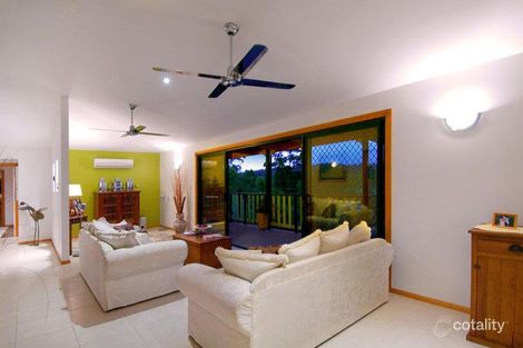 Property photo of 421 Connection Road Mooloolah Valley QLD 4553