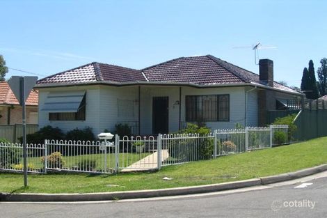 27 Berwick St, Guildford, NSW 2161