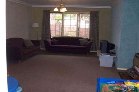 Property photo of 32 Lensham Place Armadale WA 6112