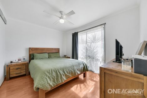 Property photo of 15 Momba Close Kurunjang VIC 3337