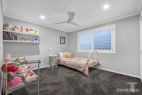 Property photo of 17 Turubul Crescent Carindale QLD 4152