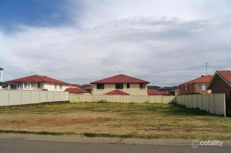 17 Wellesley Pl, Green Valley, NSW 2168