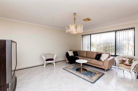 Property photo of 42 Boddington Circuit Dianella WA 6059