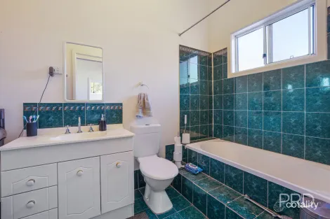 Property photo of 90 Darby Road Spring Ridge NSW 2343