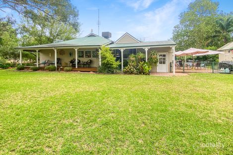 32 Norrison Rd, Gillenbah, NSW 2700