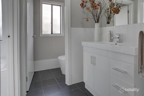 Property photo of 16 Benjamin Road Poonindie SA 5607