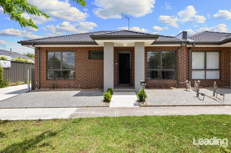 2/2 Border Bvd, Sunbury, VIC 3429