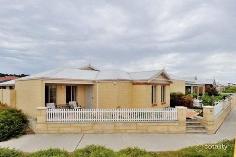 Property photo of 36 Simmonds Pass Ellenbrook WA 6069