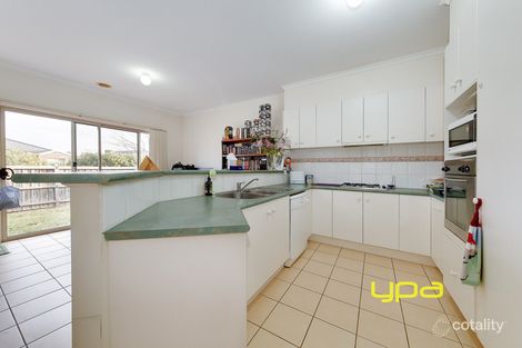 Property photo of 47 Wattletree Drive Taylors Hill VIC 3037