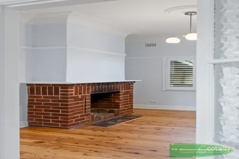 Property photo of 36 Brilliant Street Bathurst NSW 2795