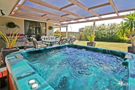 Property photo of 10 Falcon Avenue Hallett Cove SA 5158