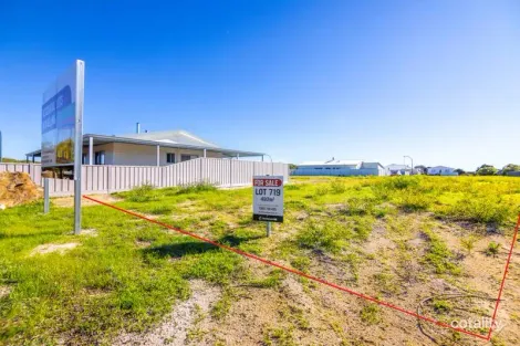 8 Long St, Leeman, WA 6514