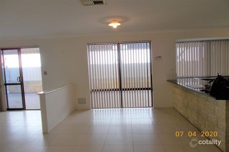 Property photo of 9 Archimedes Crescent Tapping WA 6065