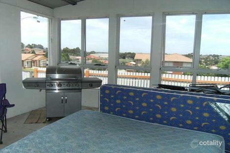 Property photo of 105 Gleneagles Drive Endeavour Hills VIC 3802