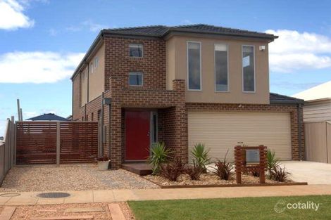 4 Two Bays Dr, St Leonards, VIC 3223