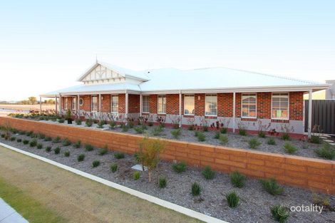 5 Badminton Crss, The Vines, WA 6069
