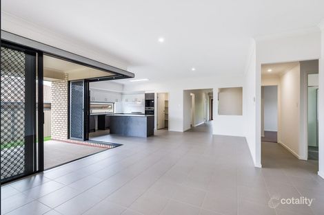 Property photo of 48 Bolwarra Circuit Wollongbar NSW 2477