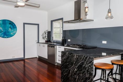 Property photo of 54 Pear Street Greenslopes QLD 4120