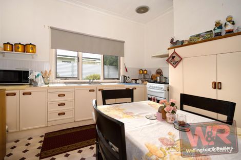 Property photo of 7 Leslie Street Yakamia WA 6330
