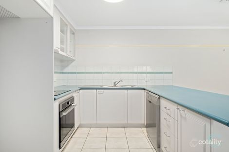 Property photo of 8/68 Bicentennial Drive Jerrabomberra NSW 2619