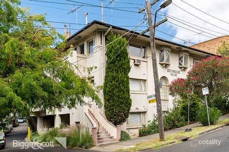 4/122 Caroline St, South Yarra, VIC 3141