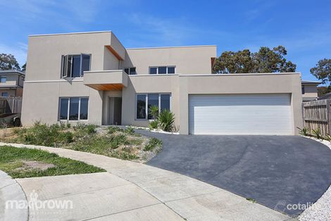 4 Peppermint Ct, Montrose, VIC 3765