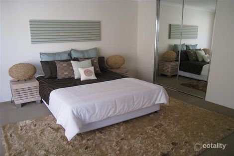 Property photo of 11 Marsdenia Road Halls Head WA 6210