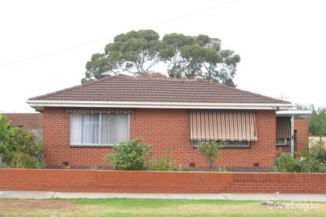 Property photo of 14 Mulhall Drive St Albans VIC 3021