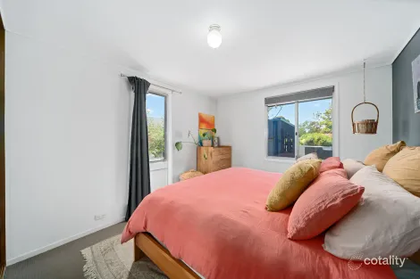 Property photo of 9 Amherst Street Kambah ACT 2902