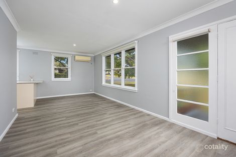 Property photo of 27 McKell Avenue Mount Austin NSW 2650