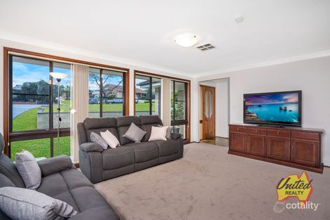 Property photo of 2 Marsh Place The Oaks NSW 2570