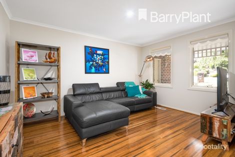 Property photo of 3 Wallace Crescent Drouin VIC 3818