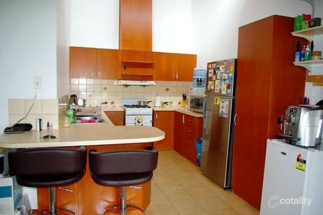 Property photo of 12 Hamilton Close Endeavour Hills VIC 3802