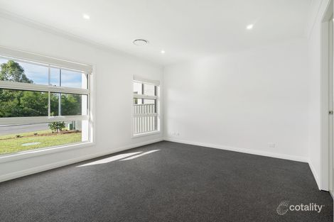 Property photo of 33 Jack Peel Circuit Kellyville NSW 2155