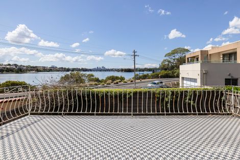 Property photo of 14 Brisbane Avenue Rodd Point NSW 2046