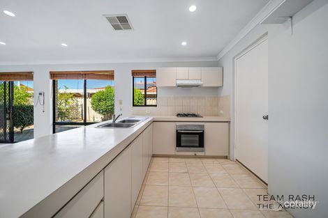 Property photo of 14 Spoonbill Pass Bennett Springs WA 6063