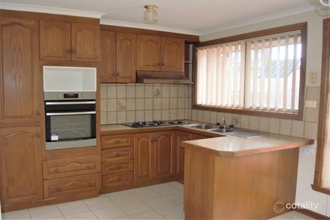 Property photo of 4/2 Fernside Avenue Briar Hill VIC 3088
