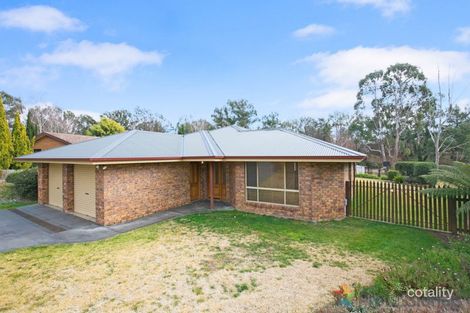 Property photo of 16 Centura Crescent Armidale NSW 2350