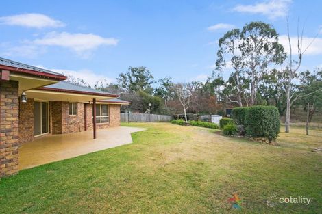 Property photo of 16 Centura Crescent Armidale NSW 2350