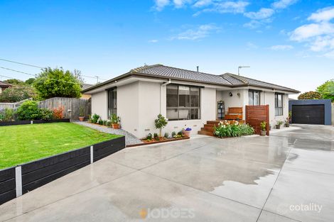 8 Moona Ct, Grovedale, VIC 3216