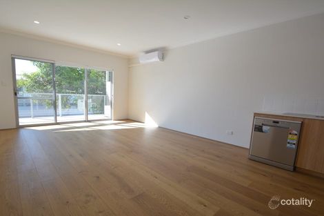 Property photo of 12/30 Firby Street Cloverdale WA 6105