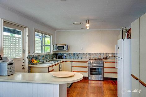 Property photo of 6 Bolong Crescent Ferny Hills QLD 4055
