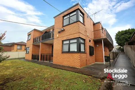 4/64 New Rd, Oak Park, VIC 3046