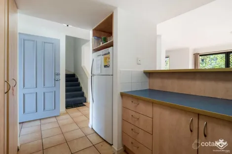 Property photo of 45 Barrett Street Robertson QLD 4109