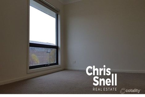 Property photo of 12 Dahlia Crescent Keysborough VIC 3173
