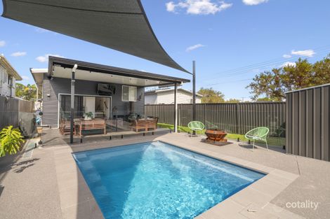 10 Yates St, Redcliffe, QLD 4020